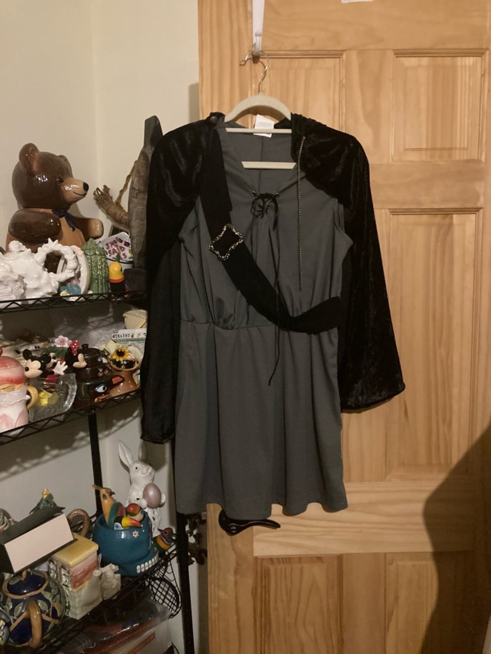 Hunger Games women's hooded Huntress costume